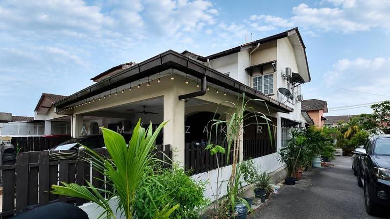 Rumah Teres 2-Tingkat untuk Dijual di Kota Damansara (Selangor) - Akmal Zakaria - PropertyGuru.com.my