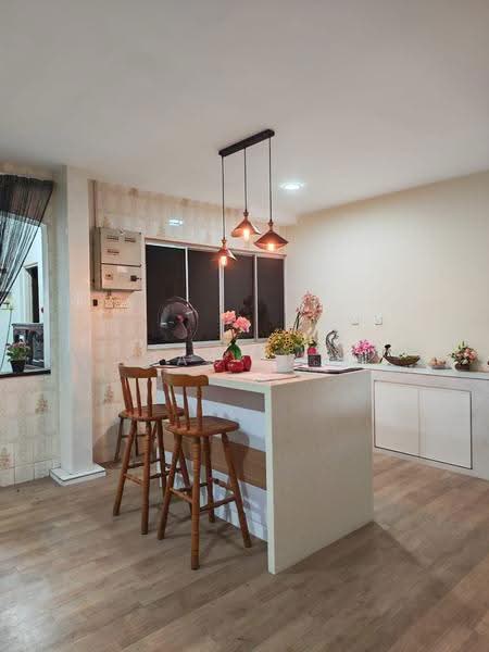 Rumah Teres 2-Tingkat untuk Dijual di Taman Kolam Air (Johor Bahru) - Jas Tay - Kitchen - PropertyGuru.com.my