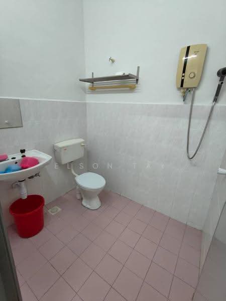 Rumah Teres 1-Tingkat untuk Disewa di Bukit Katil (Melaka) - Elson Tay - Bathroom - PropertyGuru.com.my