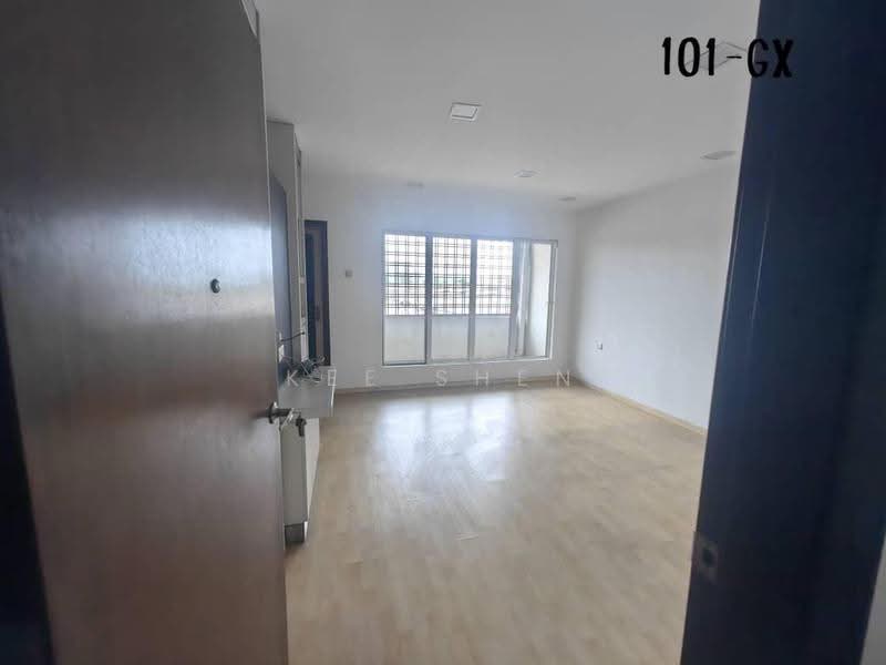 Rumah Teres 2-Tingkat untuk Dijual di Taman Eng Ann (Klang) - Kee Shen - Living Room - PropertyGuru.com.my