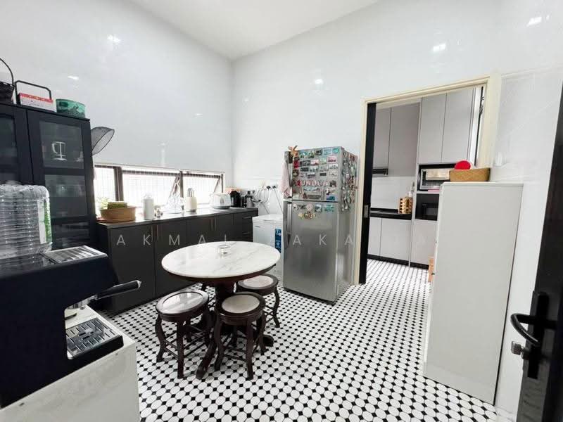 3-storey Terraced House for Sale in Cyberjaya (Selangor) - Akmal Zakaria - PropertyGuru.com.my