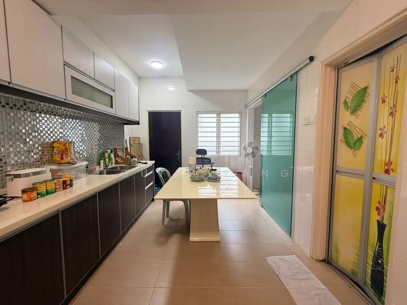 Rumah Teres 2-Tingkat untuk Dijual di Bandar Mahkota Cheras (Cheras) - Louis Leang - Kitchen - PropertyGuru.com.my