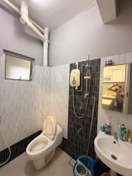 Rumah Teres 2-Tingkat untuk Dijual di Bandar Mahkota Cheras (Cheras) - Louis Leang - Bathroom - PropertyGuru.com.my