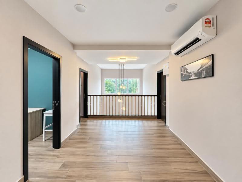Rumah Teres 2-Tingkat untuk Dijual di Desa Sri Hartamas (Sri Hartamas) - Vincent Loon - Corridor - PropertyGuru.com.my