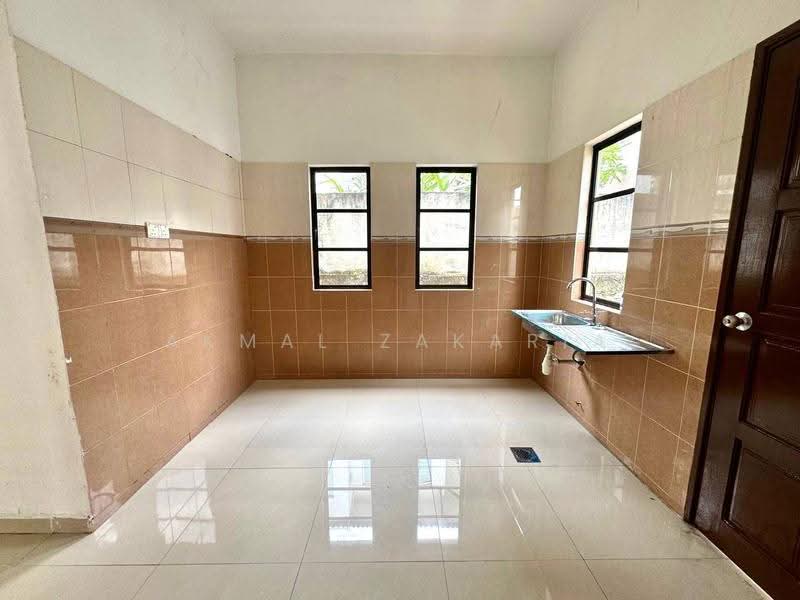 Bungalow House untuk Dijual di Taman Astana Indah (Bangi) - Akmal Zakaria - PropertyGuru.com.my