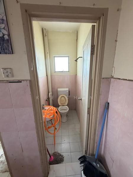 Pangsapuri untuk Disewa di Amazing Heights - Kee Shen - Bathroom - PropertyGuru.com.my