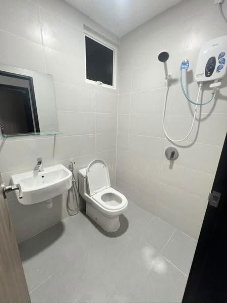 Service Residence for Rent at TRELLIS RESIDENCES - Alvin Lim - Bathroom - PropertyGuru.com.my