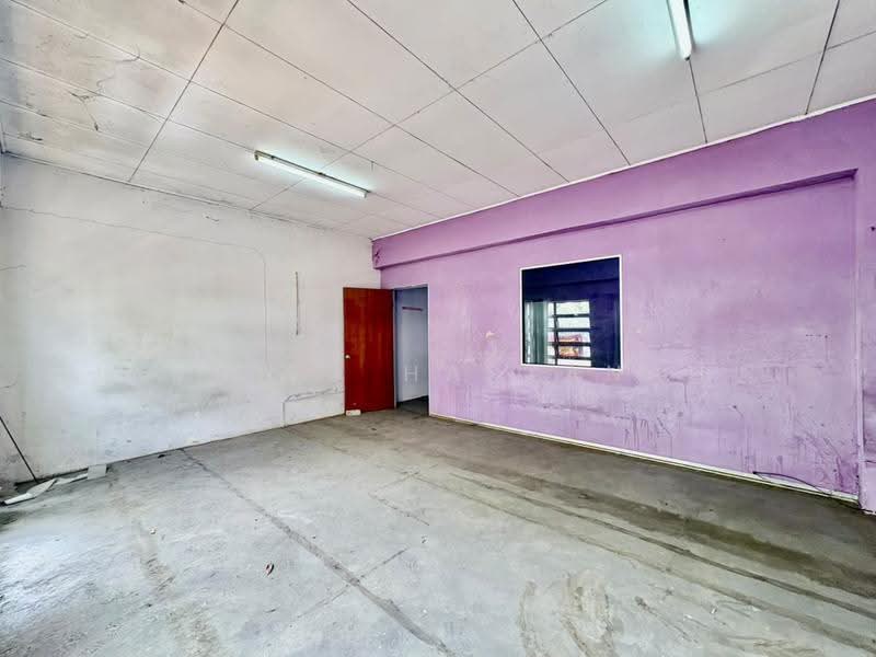 Shop / Office untuk Disewa di Kapar (Selangor) - Sariza Hartanah - Interior - PropertyGuru.com.my