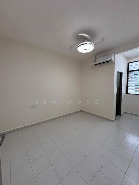 Rumah Bandar untuk Dijual di Taman Scientex Kulai (Sedenak) - Zen Wong - Interior - PropertyGuru.com.my