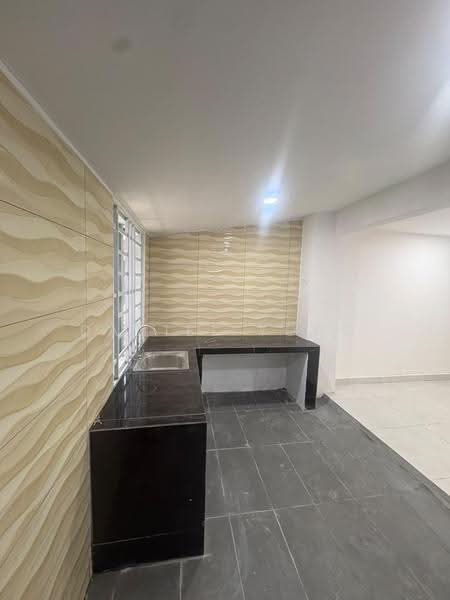2-storey Terraced House for Sale in Taman Murni (Cheras) - Daniel Yong - Kitchen - PropertyGuru.com.my