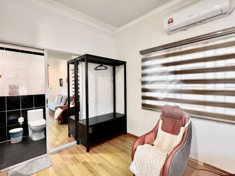 Rumah Berkembar untuk Dijual di Taman Abad (Johor Bahru) - Janice . - PropertyGuru.com.my