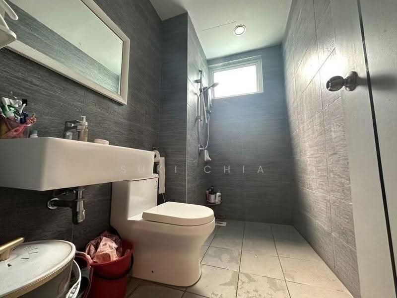 Kediaman Servis untuk Dijual di Gaya Resort Homes - Suki Chia - Bathroom - PropertyGuru.com.my