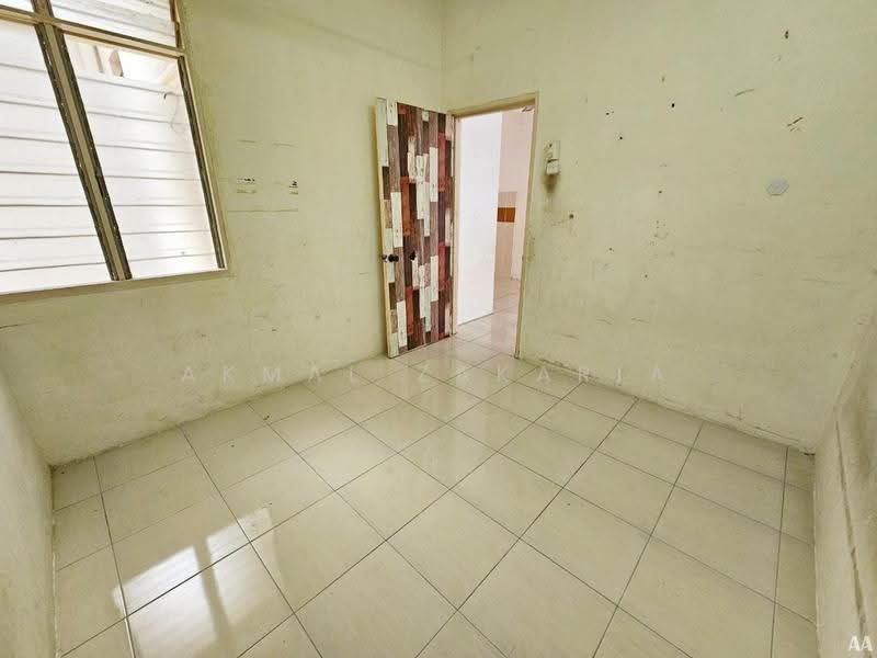 Rumah Teres 1-Tingkat untuk Dijual di Jenjarom (Selangor) - Akmal Zakaria - PropertyGuru.com.my