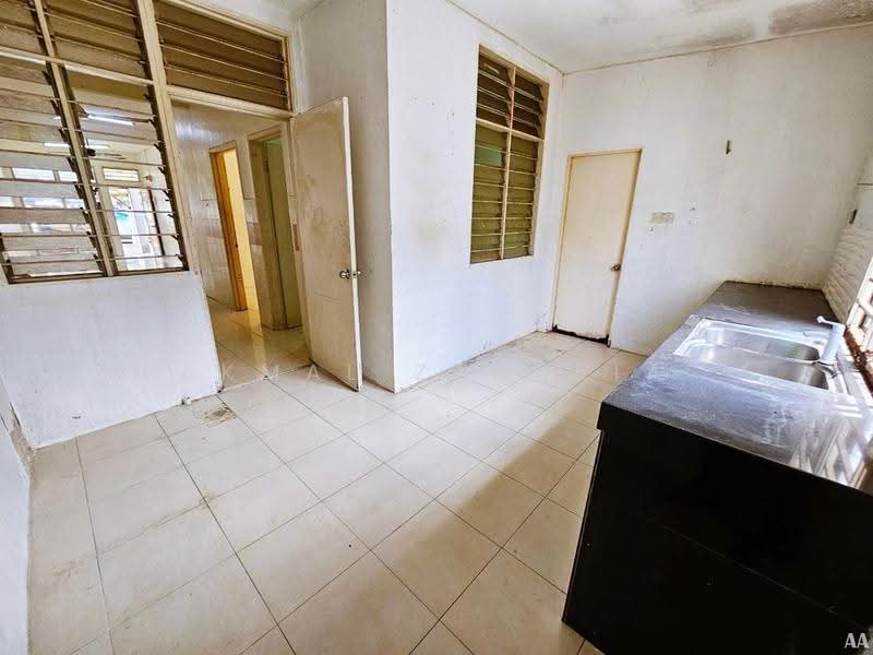 Rumah Teres 1-Tingkat untuk Dijual di Jenjarom (Selangor) - Akmal Zakaria - PropertyGuru.com.my