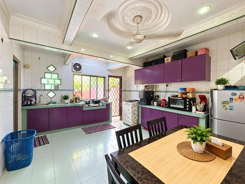 Rumah Teres 1-Tingkat untuk Dijual di Puchong (Selangor) - Tan Bee Choo - Kitchen - PropertyGuru.com.my