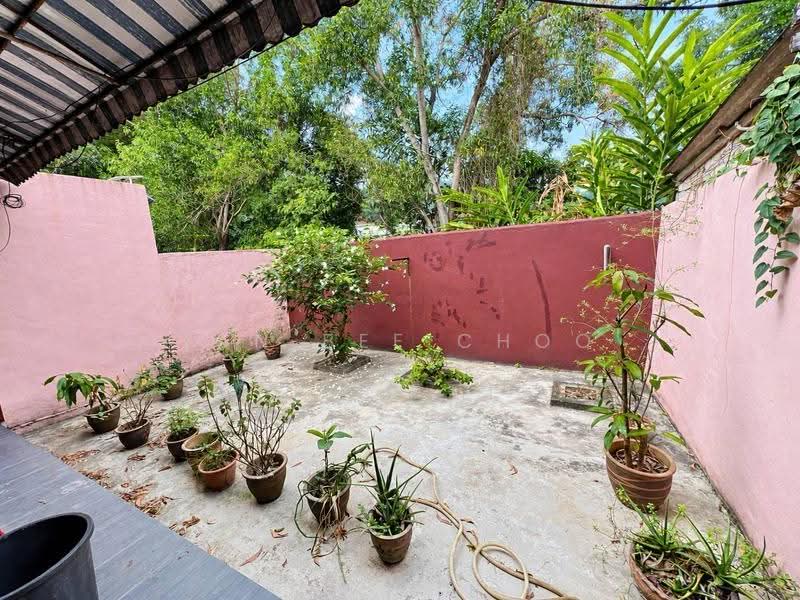 Rumah Teres 1-Tingkat untuk Dijual di Puchong (Selangor) - Tan Bee Choo - Exterior - PropertyGuru.com.my