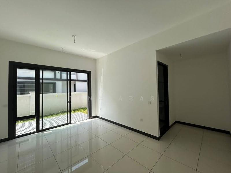 Rumah Berkembar untuk Dijual di Elmina (Shah Alam) - Tina Abas - PropertyGuru.com.my