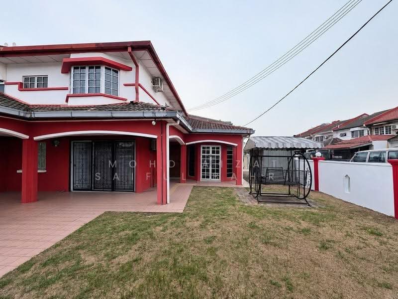 Rumah Teres 2-Tingkat untuk Dijual di Taman TTDI Jaya (Shah Alam) - Mohd Aizat Saiful Bahri - Exterior - PropertyGuru.com.my