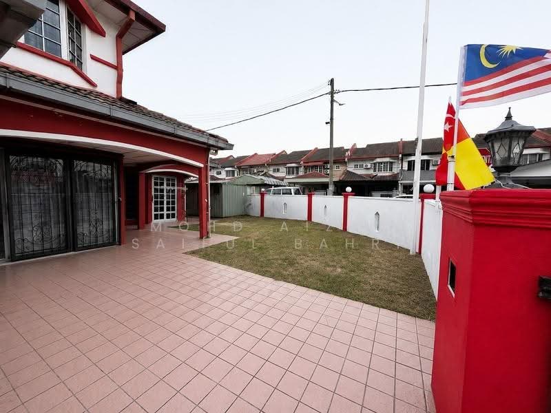 Rumah Teres 2-Tingkat untuk Dijual di Taman TTDI Jaya (Shah Alam) - Mohd Aizat Saiful Bahri - Exterior - PropertyGuru.com.my