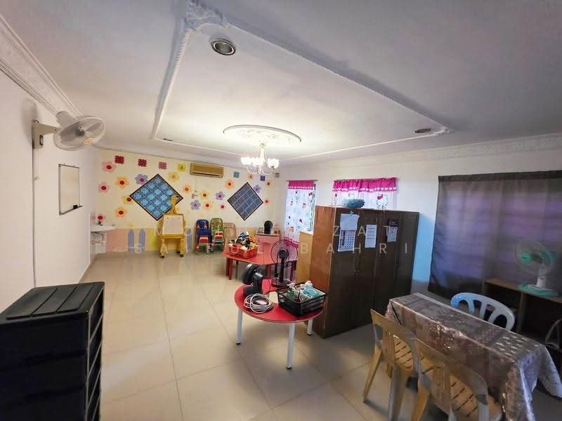 Rumah Teres 2-Tingkat untuk Dijual di Taman TTDI Jaya (Shah Alam) - Mohd Aizat Saiful Bahri - Interior - PropertyGuru.com.my