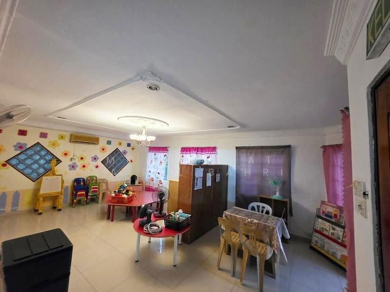 Rumah Teres 2-Tingkat untuk Dijual di Taman TTDI Jaya (Shah Alam) - Mohd Aizat Saiful Bahri - Interior - PropertyGuru.com.my
