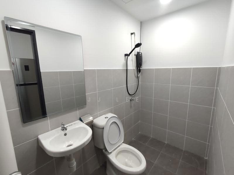 Pangsapuri untuk Disewa di Residensi Metro Kepong - JJ Lee - Bathroom - PropertyGuru.com.my