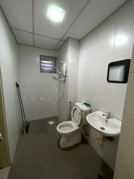 Kondominium untuk Dijual di Kiara Residence (Residensi Kiara Jalil 1) - Agnes Leong - Bathroom - PropertyGuru.com.my