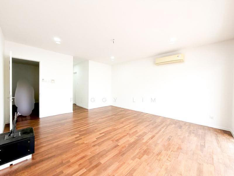 Rumah Berkembar untuk Disewa di Shah Alam (Selangor) - Peggy Lim - Living Room - PropertyGuru.com.my
