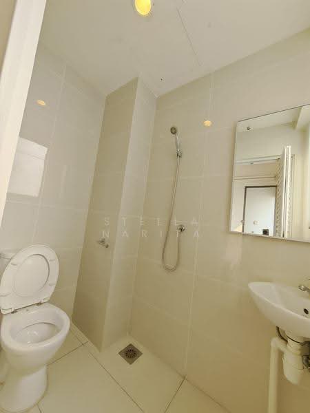 Condominium for Rent at Kings Bay @ Country Garden Danga Bay - Stella Narita - PropertyGuru.com.my