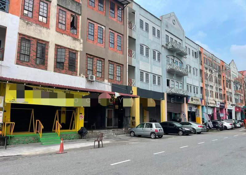 Shop for Sale in Bandar Indahpura (Kulai) - Jocelyn Lee - Exterior - PropertyGuru.com.my