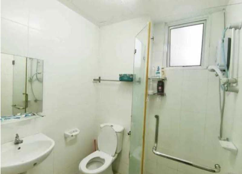 Kondominium untuk Disewa di Zenith Residences - Allen Tan - Bathroom - PropertyGuru.com.my