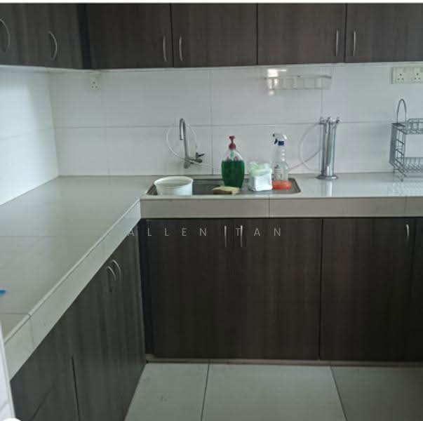 Kondominium untuk Disewa di Zenith Residences - Allen Tan - Kitchen - PropertyGuru.com.my