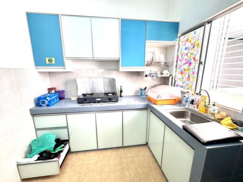 Pangsapuri untuk Dijual di Green Villa - Aniq Azmi - Kitchen - PropertyGuru.com.my