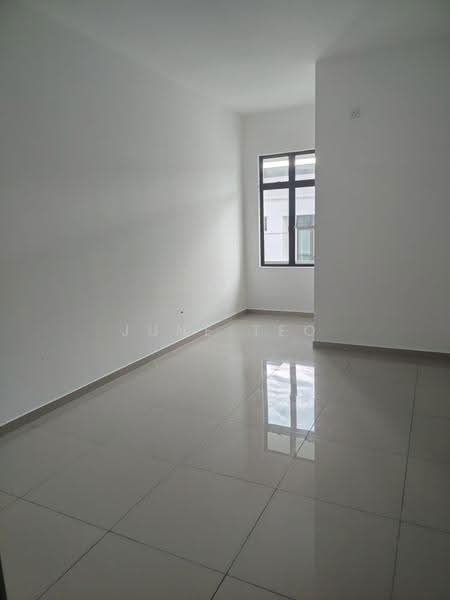 2-storey Terraced House for Rent in Taman Bestari Indah (Ulu Tiram) - June Teo - Interior - PropertyGuru.com.my