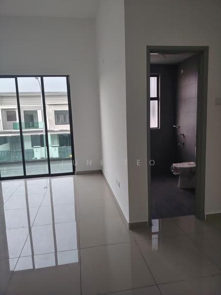 2-storey Terraced House for Rent in Taman Bestari Indah (Ulu Tiram) - June Teo - Interior - PropertyGuru.com.my