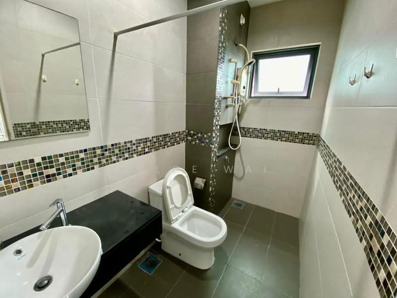 Condominium for Sale at The Vyne - Chloe Wai - Bathroom - PropertyGuru.com.my