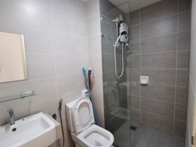 Service Residence for Rent at Gravit8, Klang - Alice Wong - Bathroom - PropertyGuru.com.my