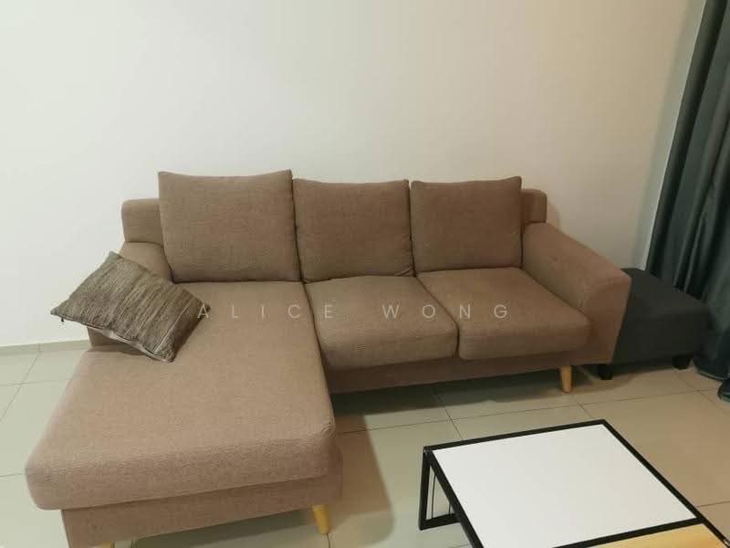 Kediaman Servis untuk Disewa di Gravit8, Klang - Alice Wong - Living Room - PropertyGuru.com.my