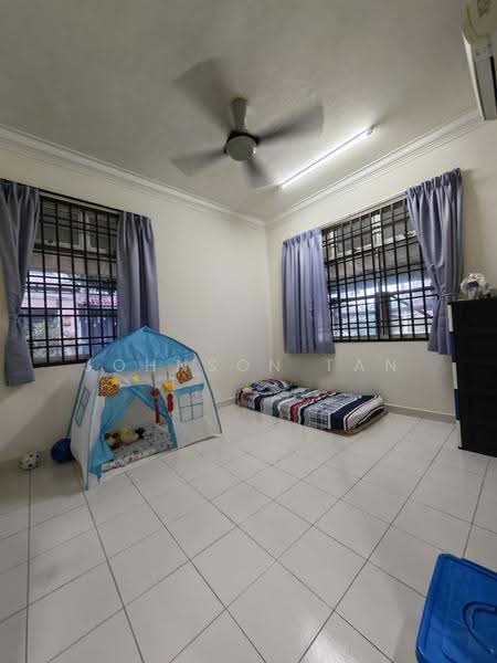Townhouse for Sale in Johor Bahru (Johor) - Johnson Tan - Bedroom - PropertyGuru.com.my