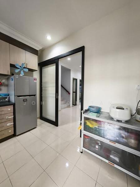 Townhouse for Sale in Johor Bahru (Johor) - Johnson Tan - Kitchen - PropertyGuru.com.my