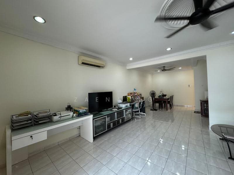 Rumah Teres 2-Tingkat untuk Dijual di Bandar Bukit Tinggi 2 (Klang) - Zaena Ng - Living Room - PropertyGuru.com.my