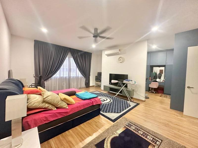 2-storey Terraced House for Sale in Cyberjaya (Selangor) - Luqman Ramli - Bedroom - PropertyGuru.com.my
