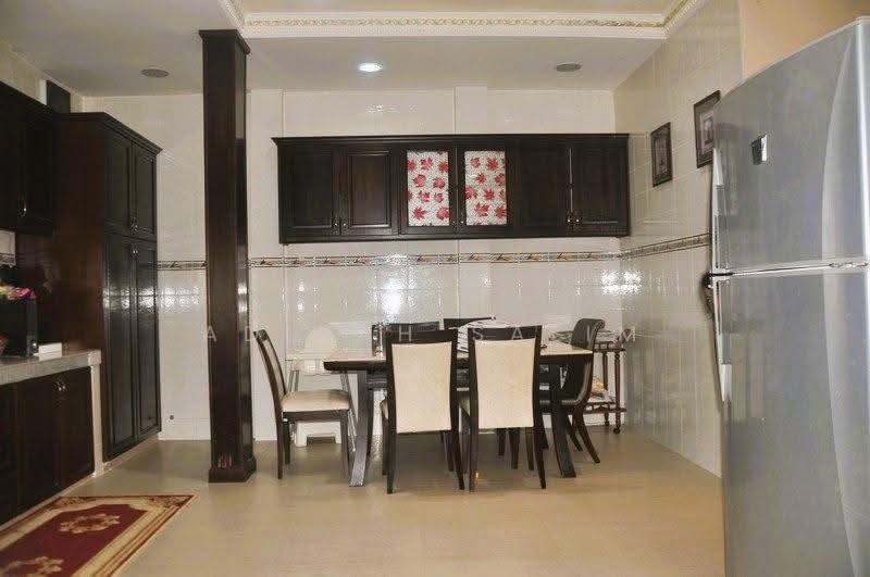 Rumah Teres 2-Tingkat untuk Dijual di Ukay Perdana (Ulu Kelang) - Adibah Salim - Kitchen - PropertyGuru.com.my