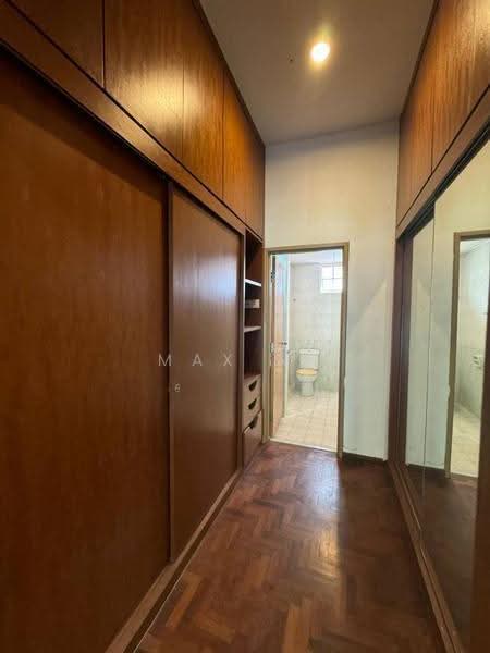 3-storey Terraced House for Sale in Tanjung Bungah (Penang) - Max Ng - Corridor - PropertyGuru.com.my