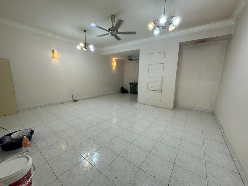 3-storey Terraced House for Sale in Tanjung Bungah (Penang) - Max Ng - Living Room - PropertyGuru.com.my