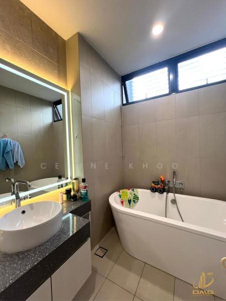 Semi-Detached House for Rent in Eco Sanctuary (Telok Panglima Garang) - Celine Khoo - Bathroom - PropertyGuru.com.my