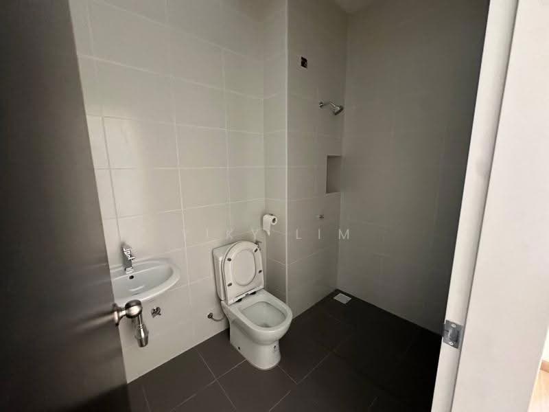 Cluster House for Sale in Eco Botanic (Iskandar Puteri (Nusajaya)) - Yiky Lim - Bathroom - PropertyGuru.com.my