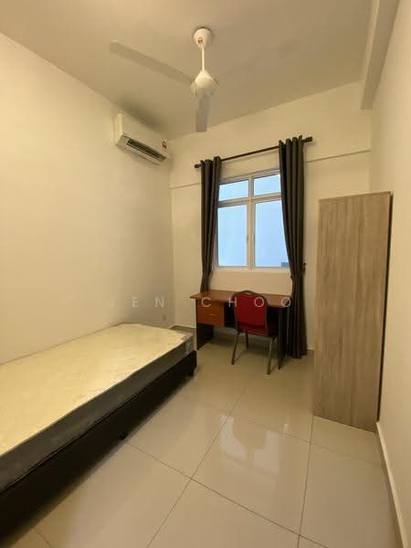 Condominium for Sale at SummerSkye Residences - Jen Choo - Bedroom - PropertyGuru.com.my