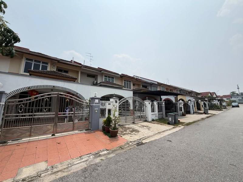 Rumah Teres 2-Tingkat untuk Dijual di Taman Skudai Indah (Skudai) - Finn Aw - Exterior - PropertyGuru.com.my