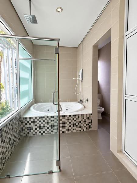 Rumah Berkembar untuk Dijual di Bayan Baru (Penang) - Enoch Tiu - Bathroom - PropertyGuru.com.my